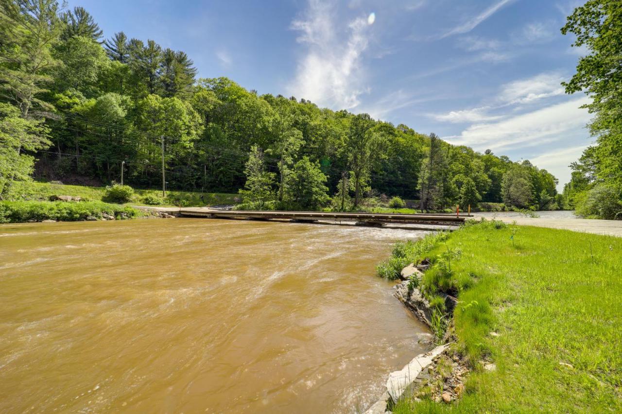 Vacation Near River * West Jefferson